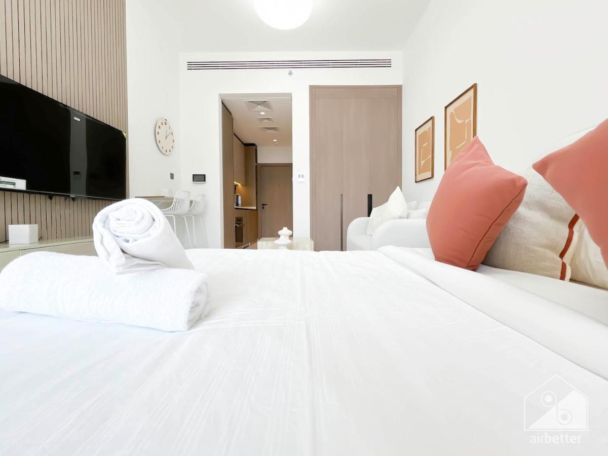 Apartment Luxurious In Arjan With Balcony & Views *