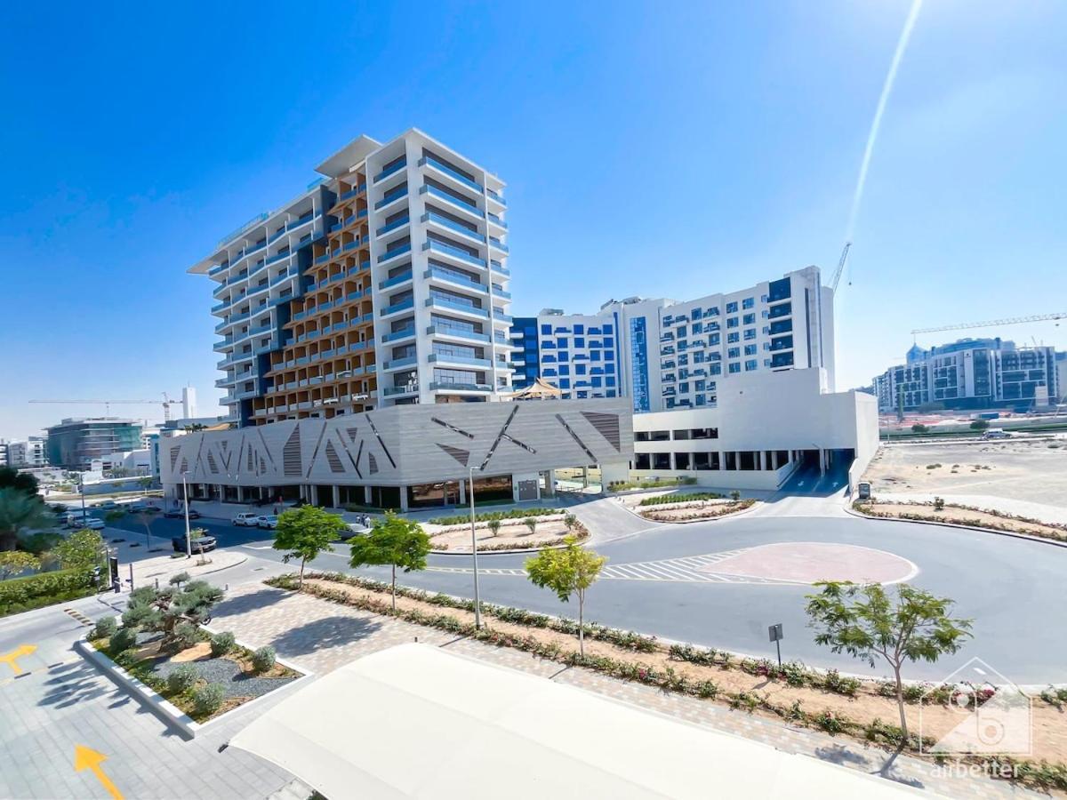 Luxurious In Arjan With Balcony & Views Apartment *