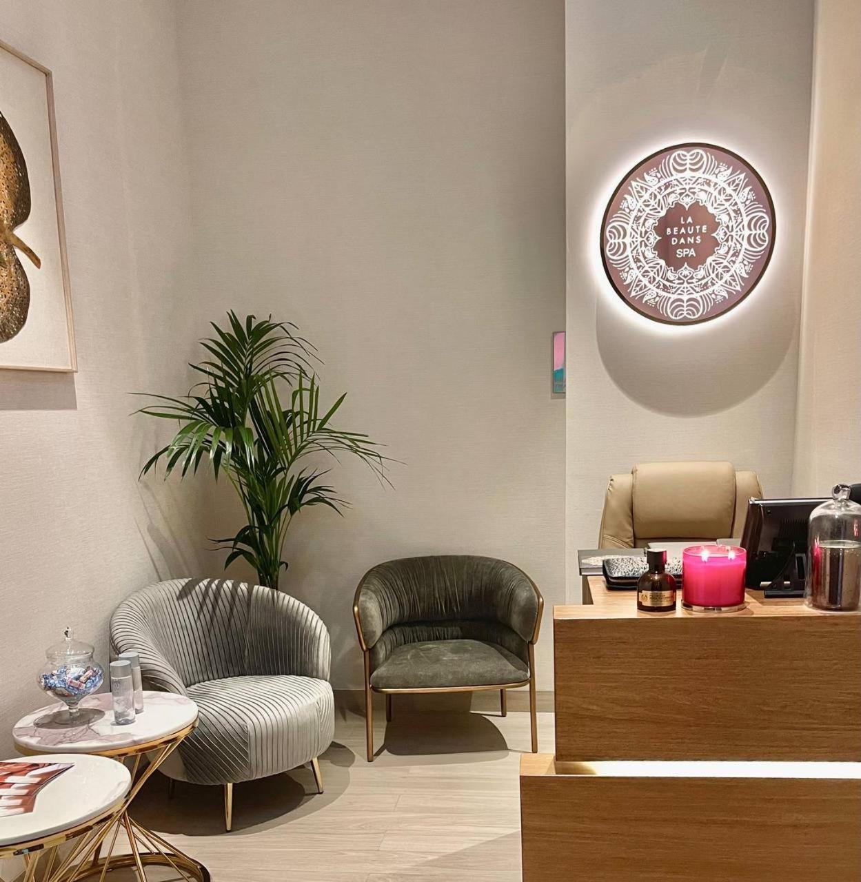 Hyatt Centric Jumeirah Hotel
