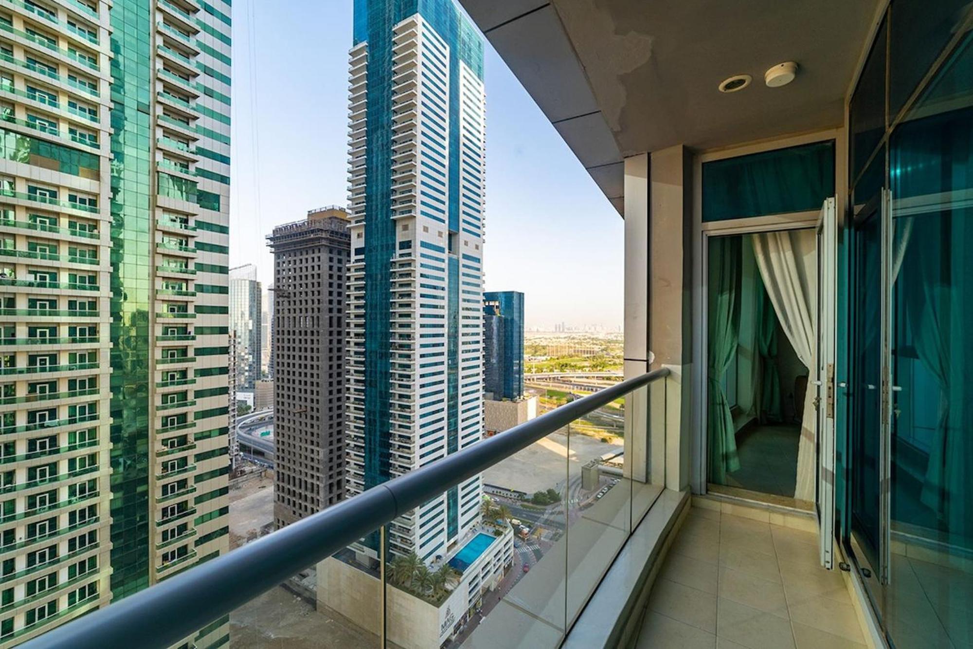 1br With Marina View In Torch Tower, Marina By Pk Holidays * Dubai