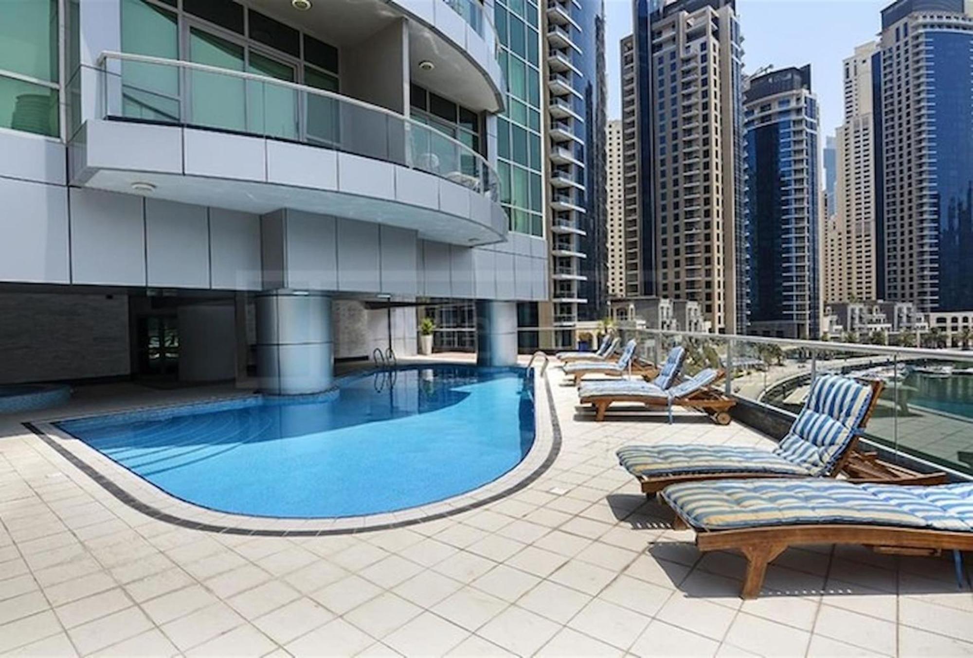 1br With Marina View In Torch Tower, Marina By Pk Holidays Apartment *
