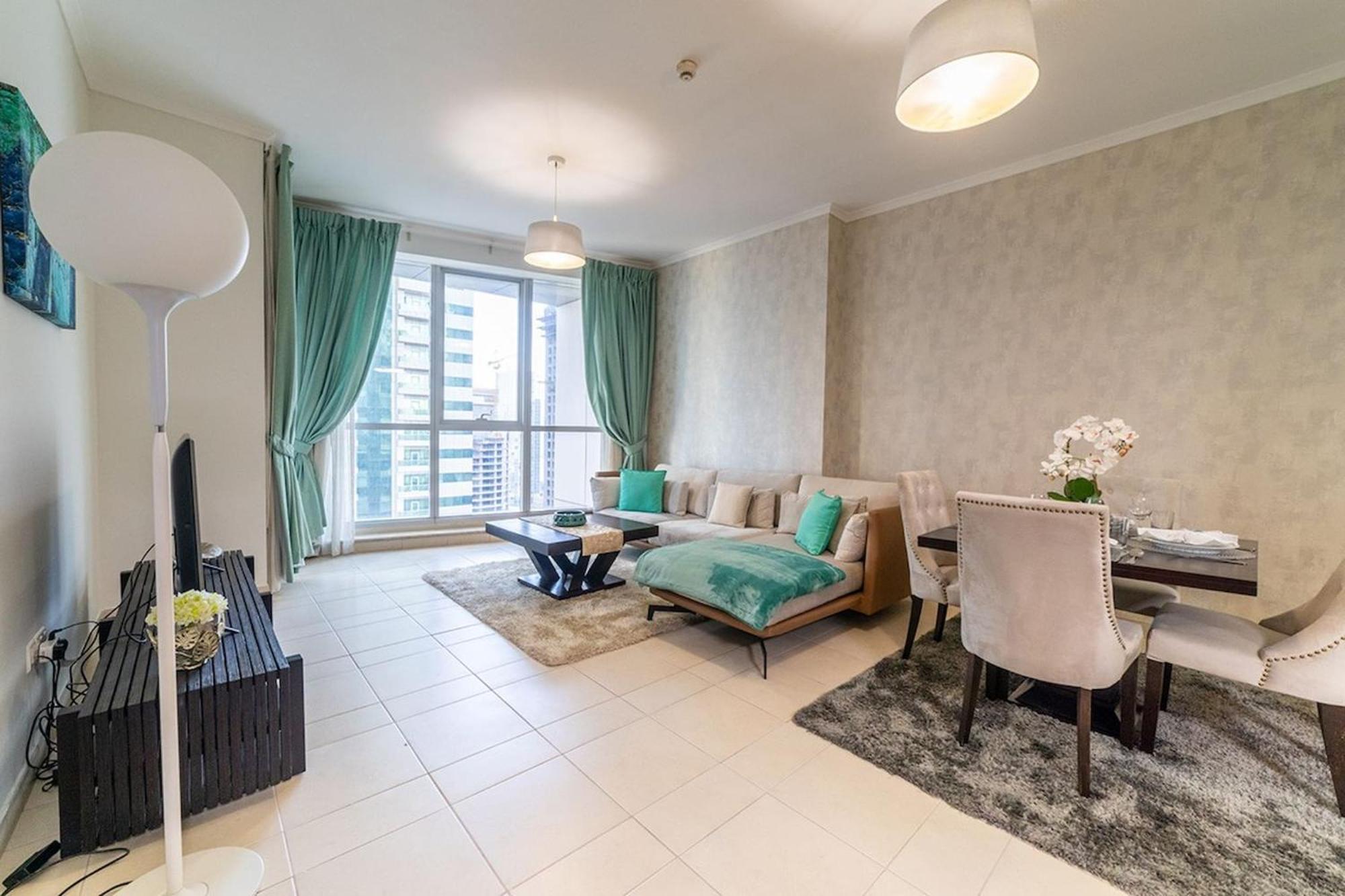 1br With Marina View In Torch Tower, Marina By Pk Holidays Dubai