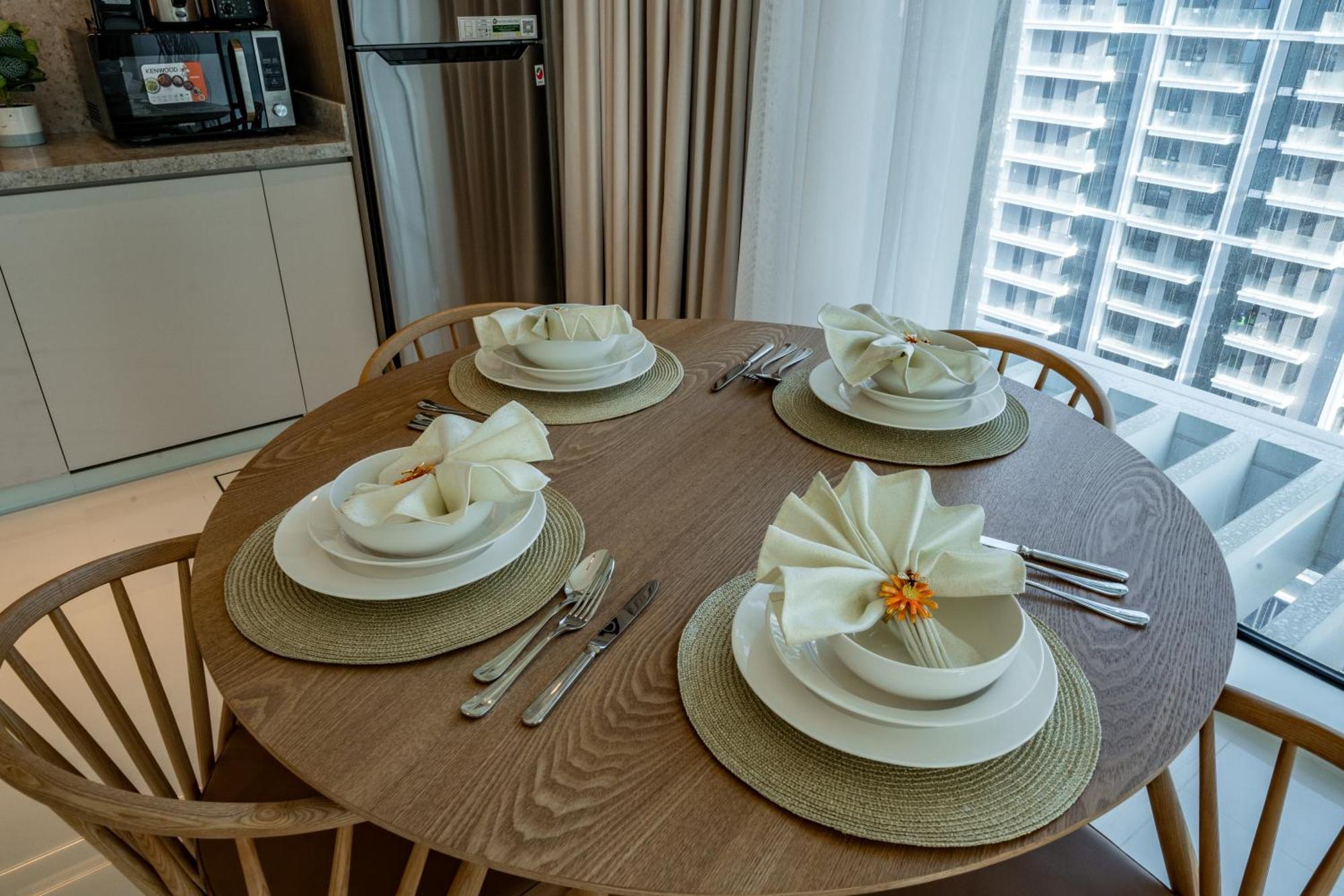 Homes Beyond I Brand New 1 Bedroom With Access Dubai