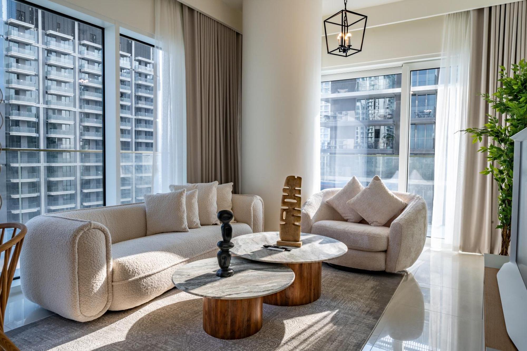Homes Beyond I Brand New 1 Bedroom With Access Apartment *