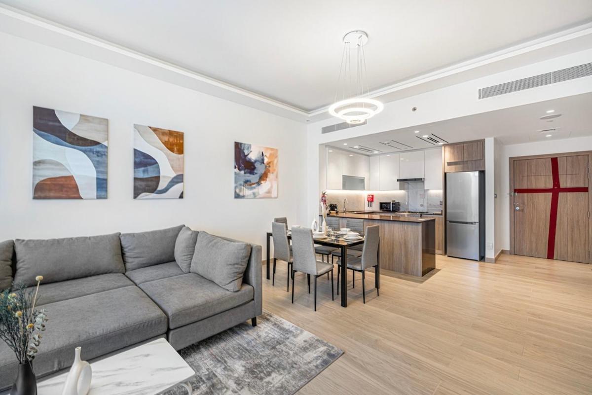 Medore Brand New 1 And A Half Bedroom