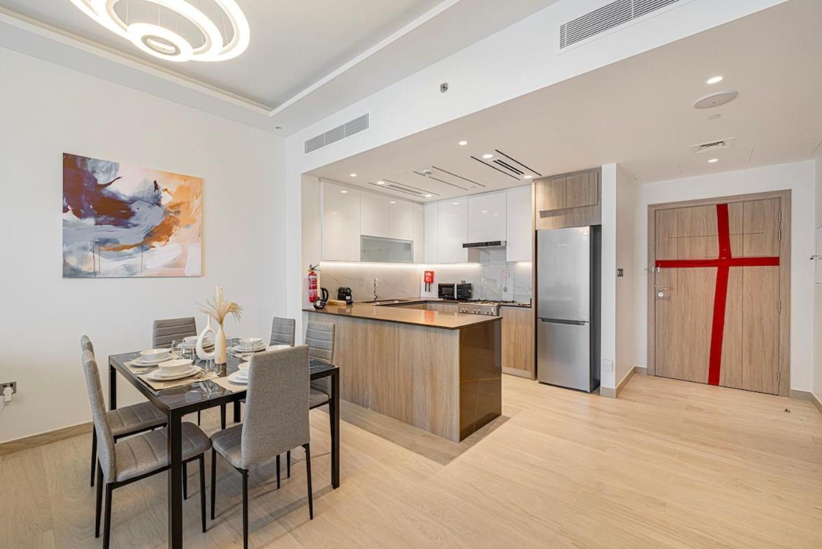 Medore Brand New 1 And A Half Bedroom Apartment Dubai