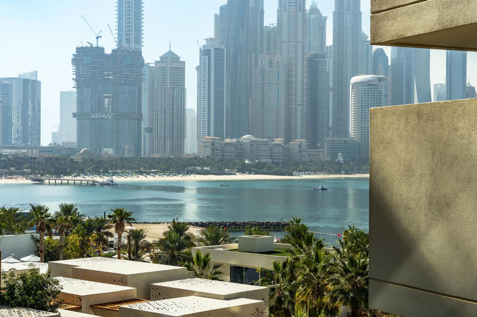 Apartment High-end Quality In Five Palm Jumeirah *