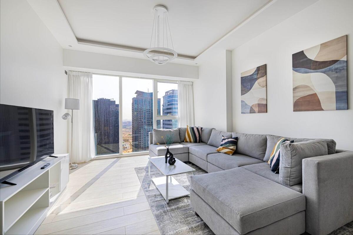 Medore High Floor Brand New - 27