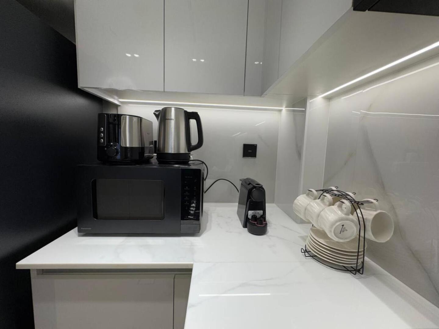 Apartment Calm, Modern & Stylish 1br In Jvc *