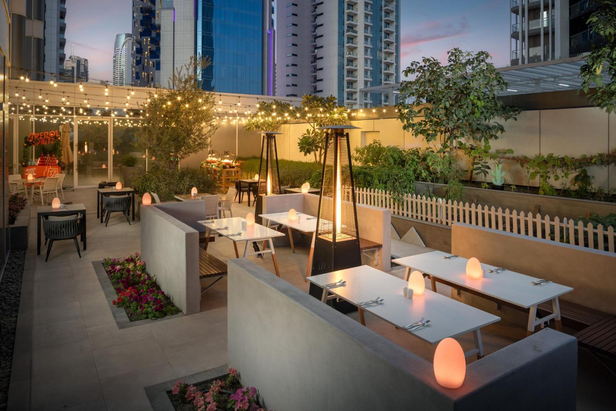 Hotel Staybridge Business Bay By Ihg