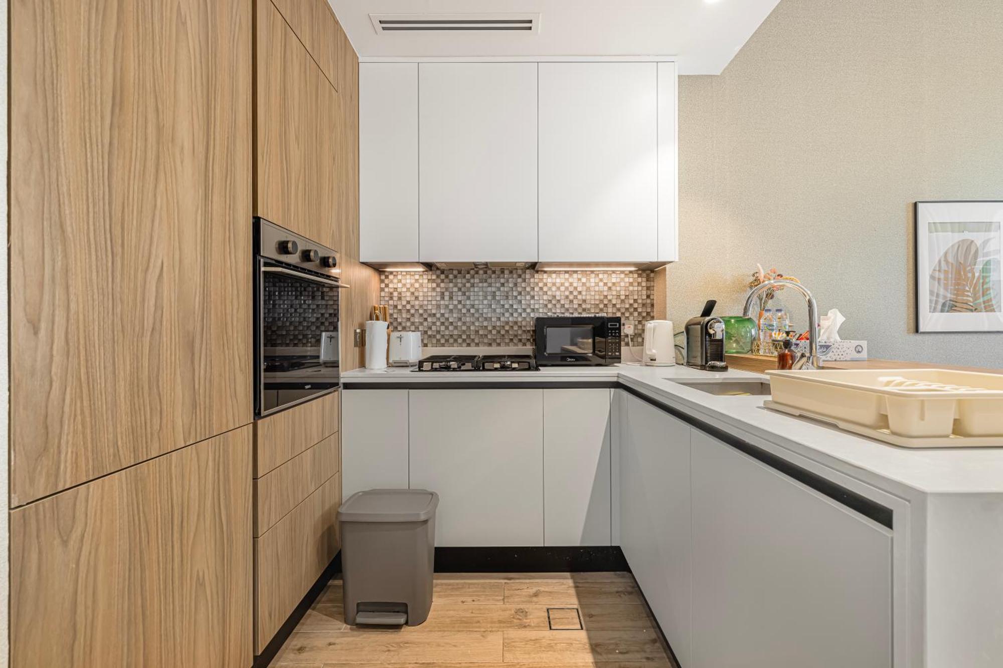 Apartment Livin' Holidays - Luxury In Marina
