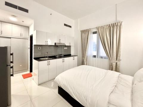 Al Manara Classic Executive Apartment