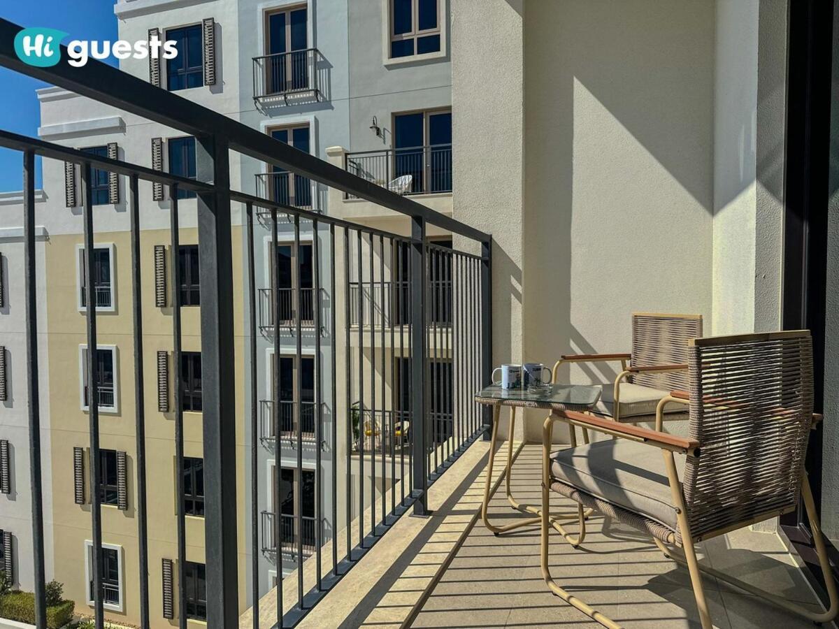 Higuests - Elegant 1br Retreat With Sea View In La Rive Dubai