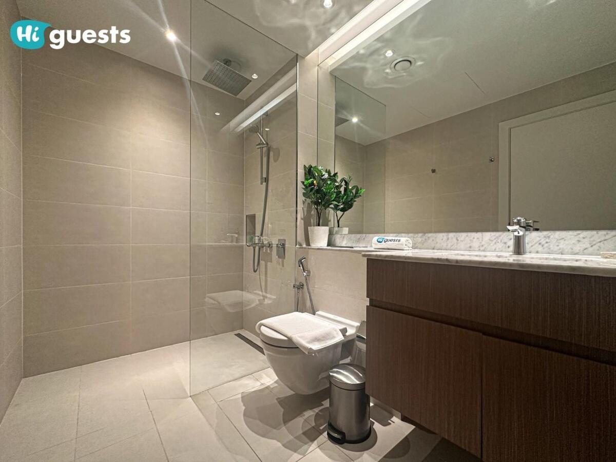 Higuests - Elegant 1br Retreat With Sea View In La Rive Apartment Dubai