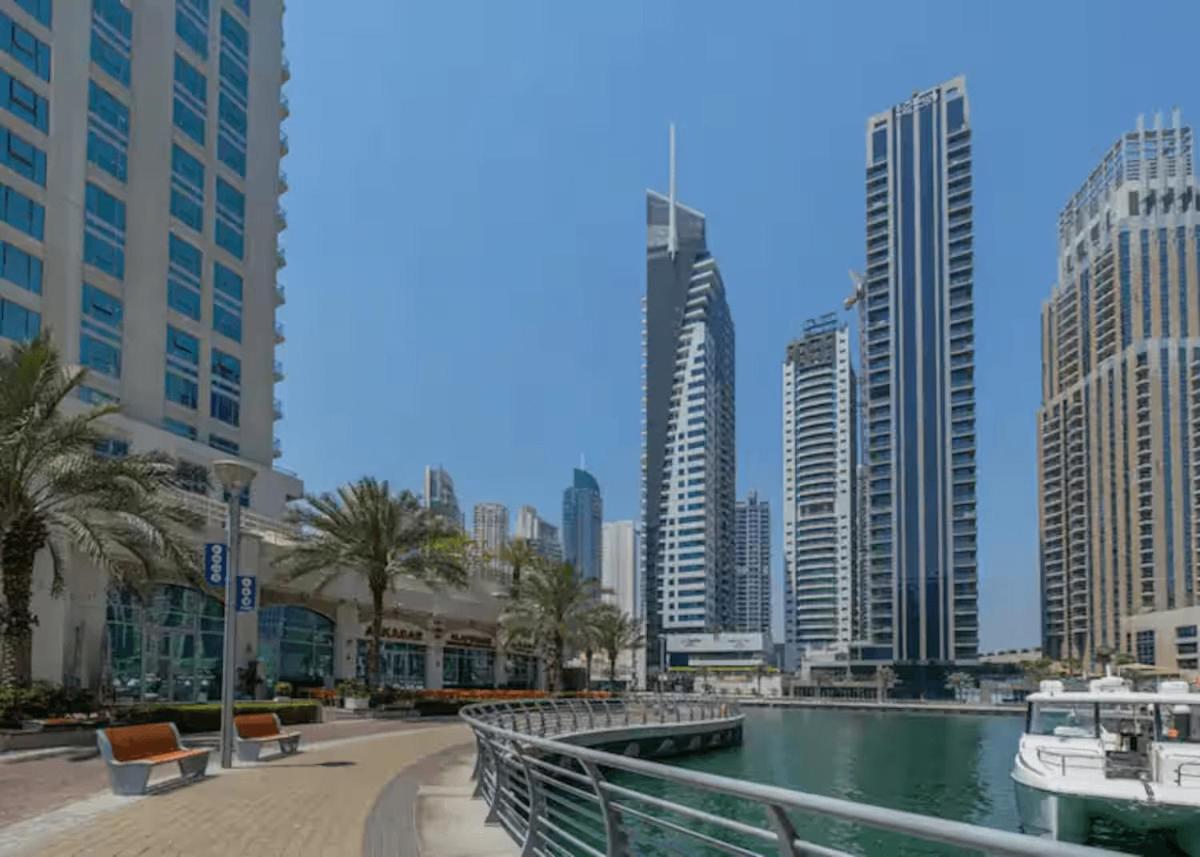 Luxurious 2br Marina View * Dubai