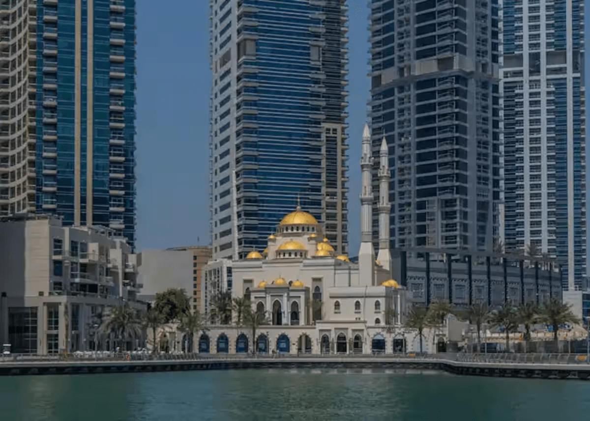 Luxurious 2br Marina View * Dubai