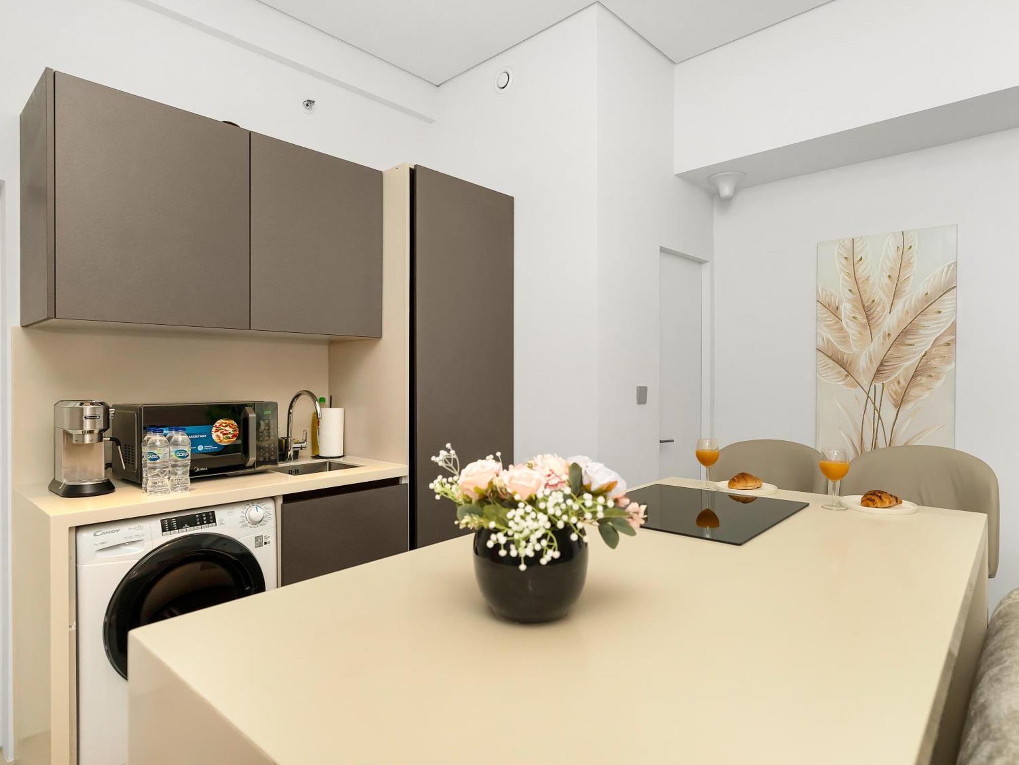 Apartment Luxurious 2br Marina View Dubai