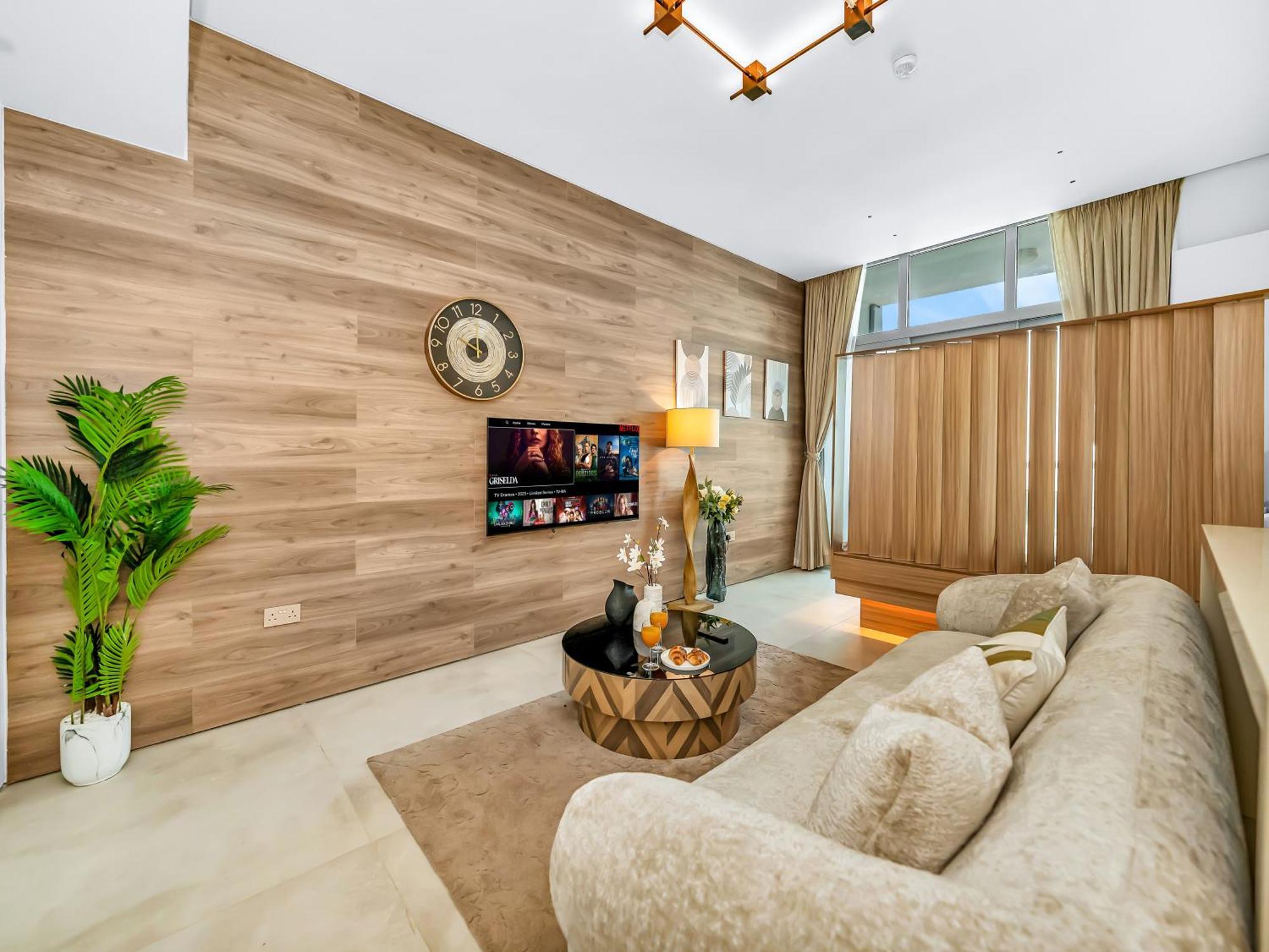 Apartment Luxurious 2br Marina View Dubai