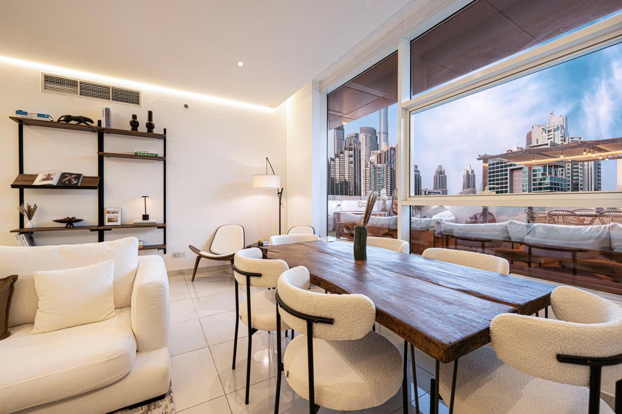 Apartment Downtown Views - The Penthouse