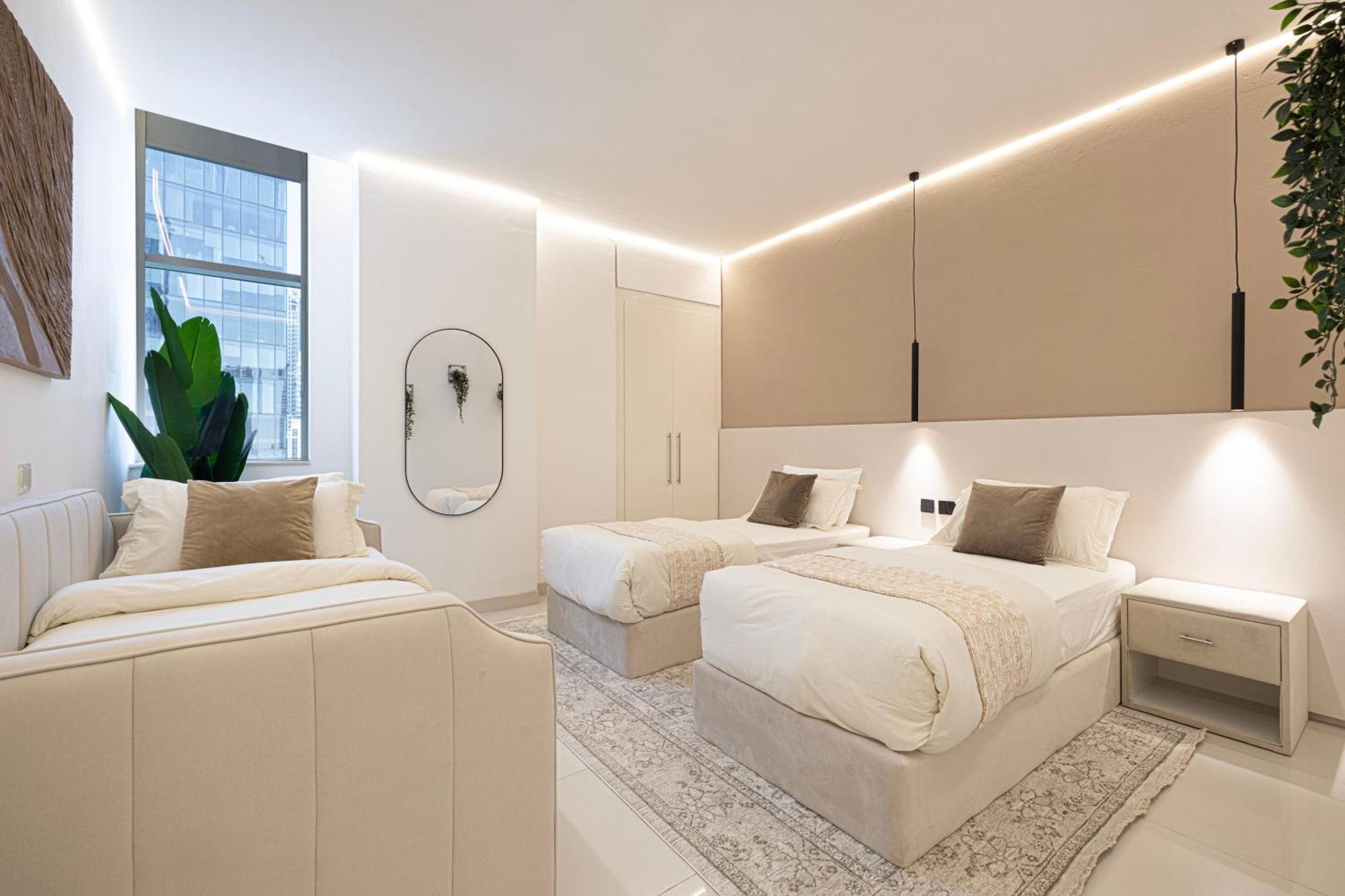 Downtown Views - The Penthouse