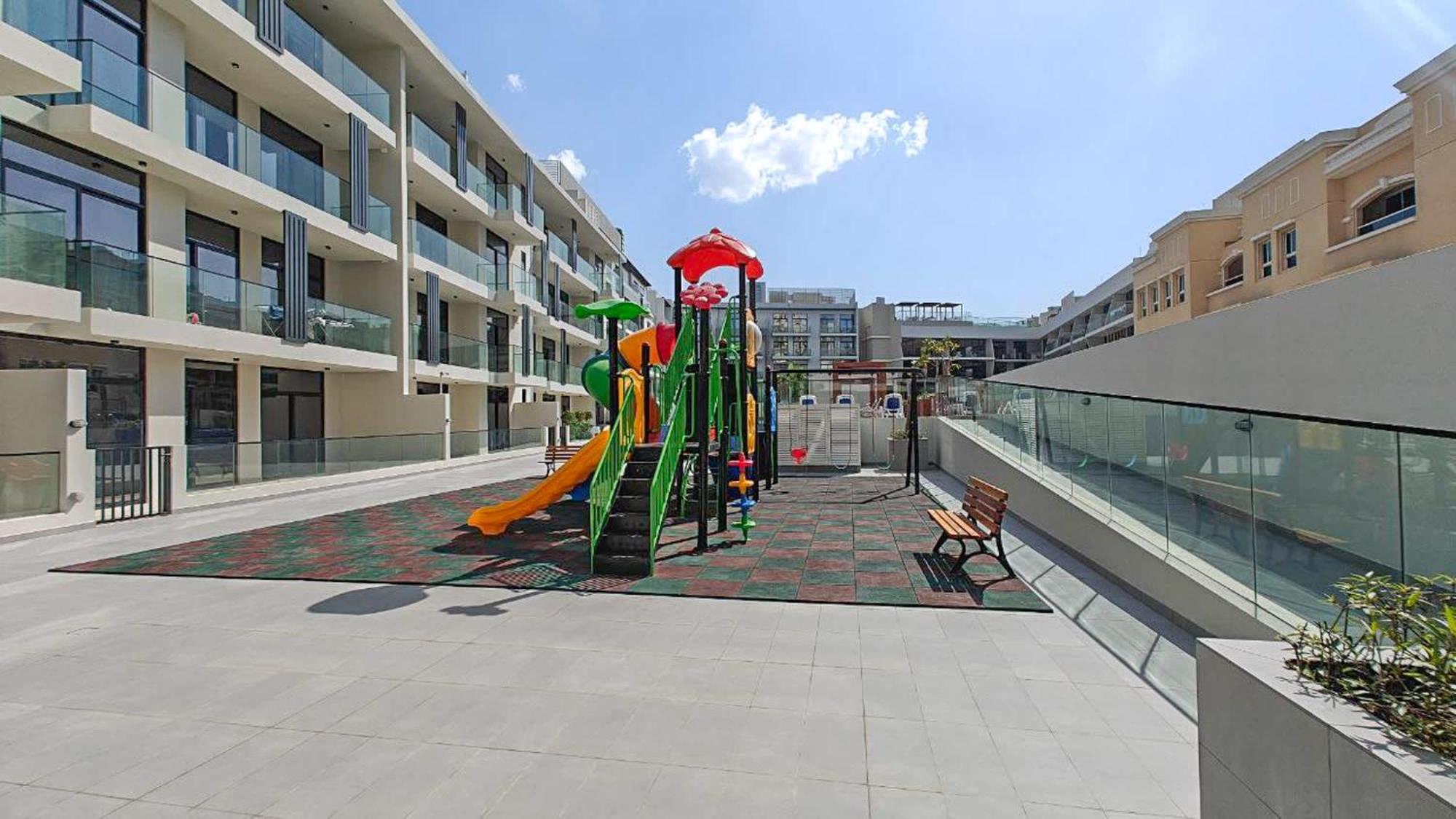 Peaceful Charming Perfect For 4 In Jvc Dubai