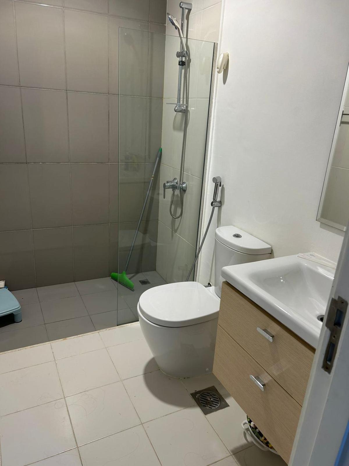Females Only - Private With Work Desk And Attached Bathroom In *