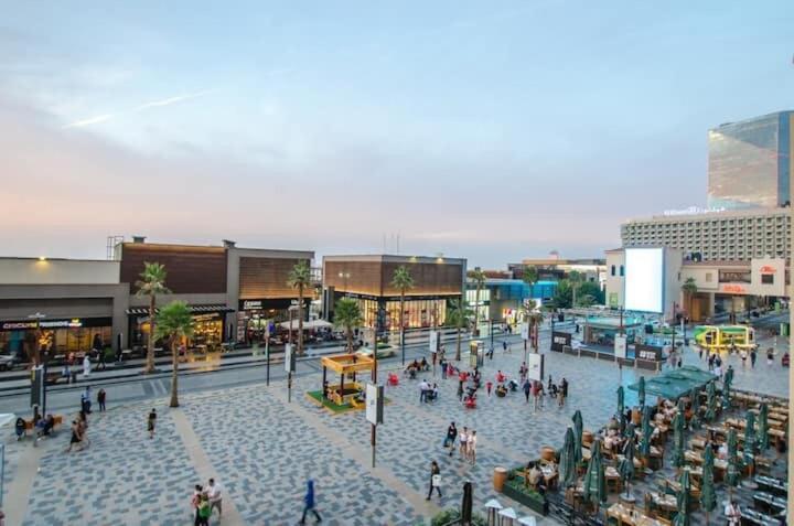 Modern For 4 At Sadaf 8 Near The Walk At Jbr Apartment Dubai
