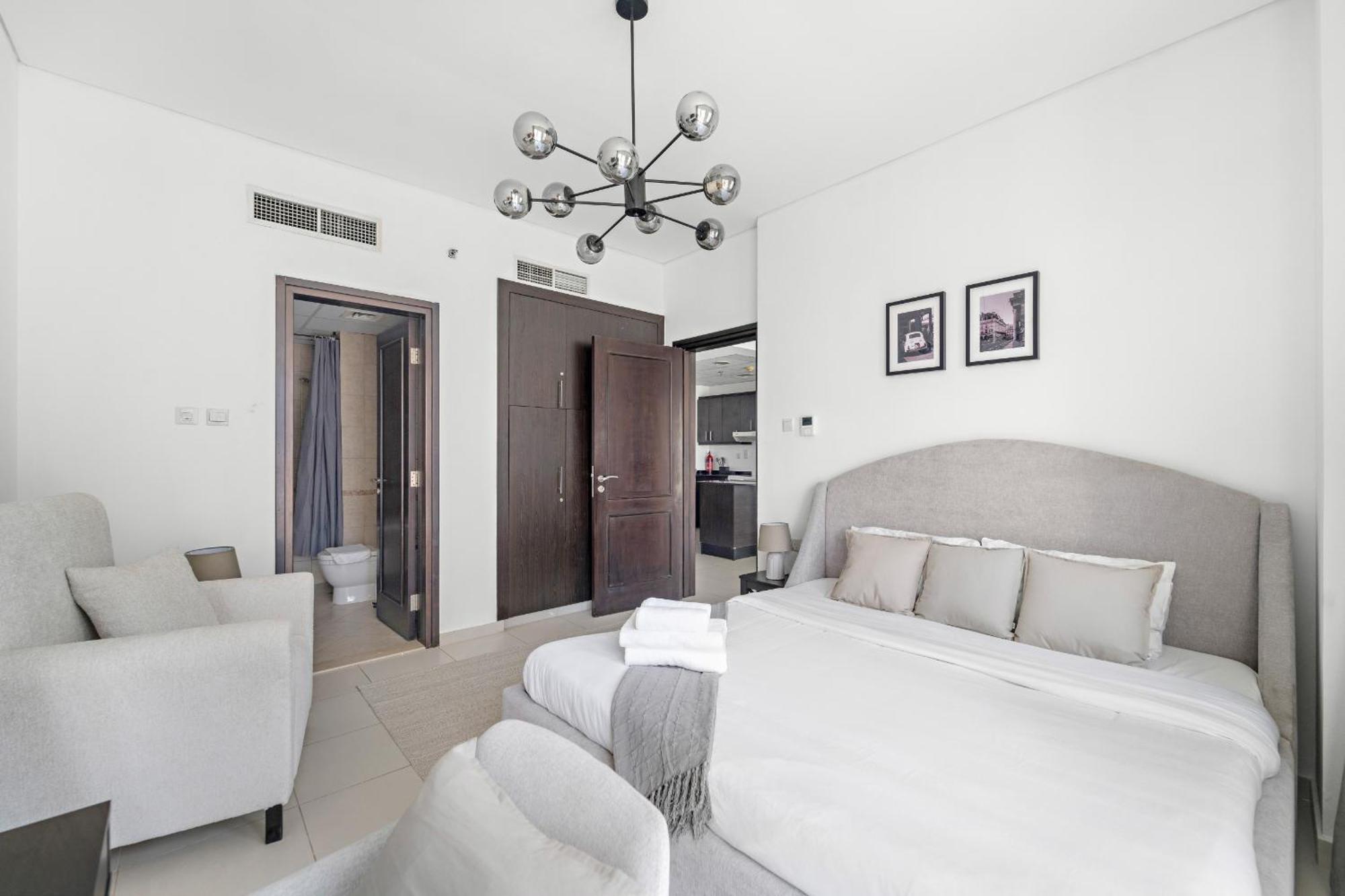 Vayk - Exclusive 1br With Eye Views Apartment