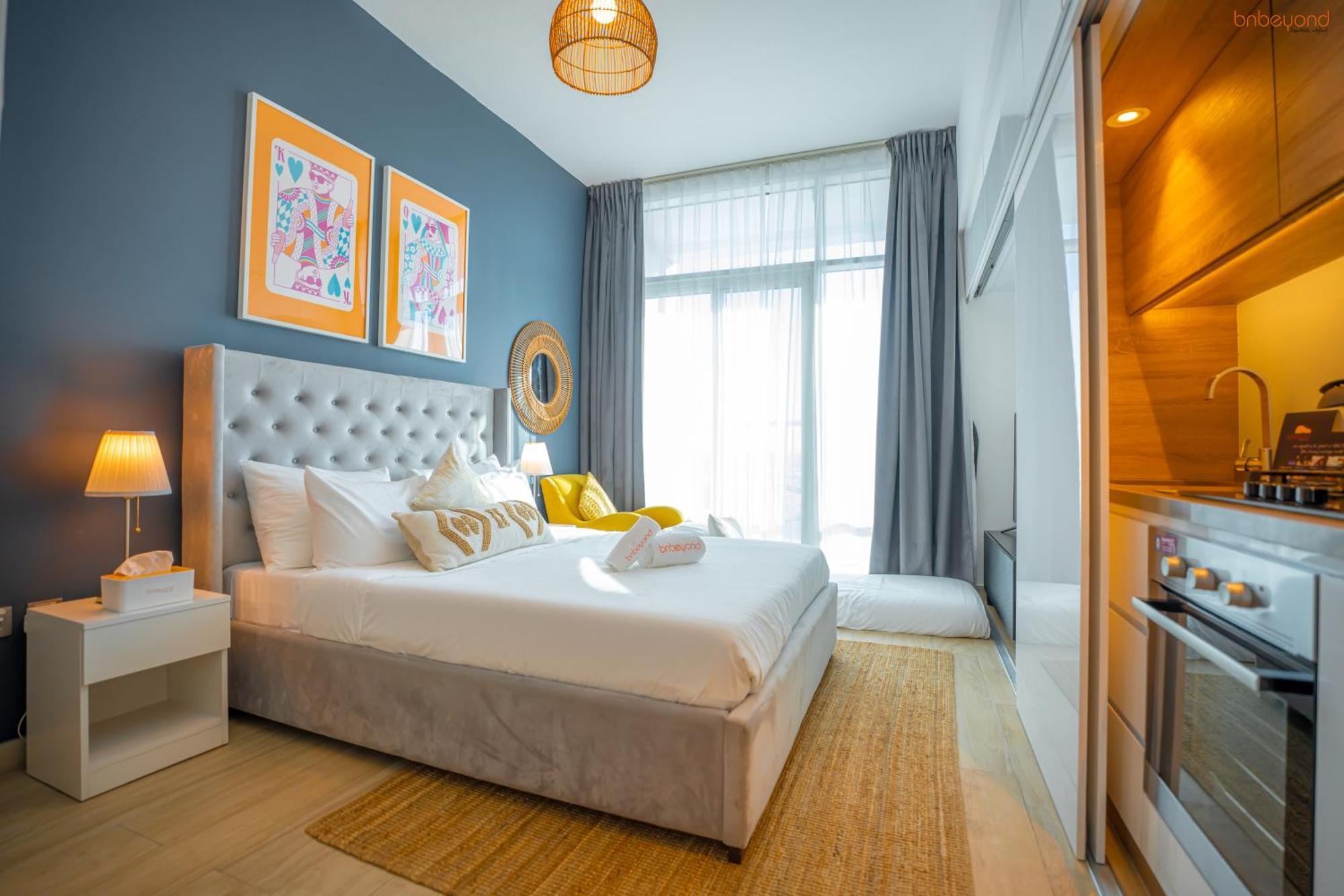 Bnbeyond's Sheek At One Tower Apartment