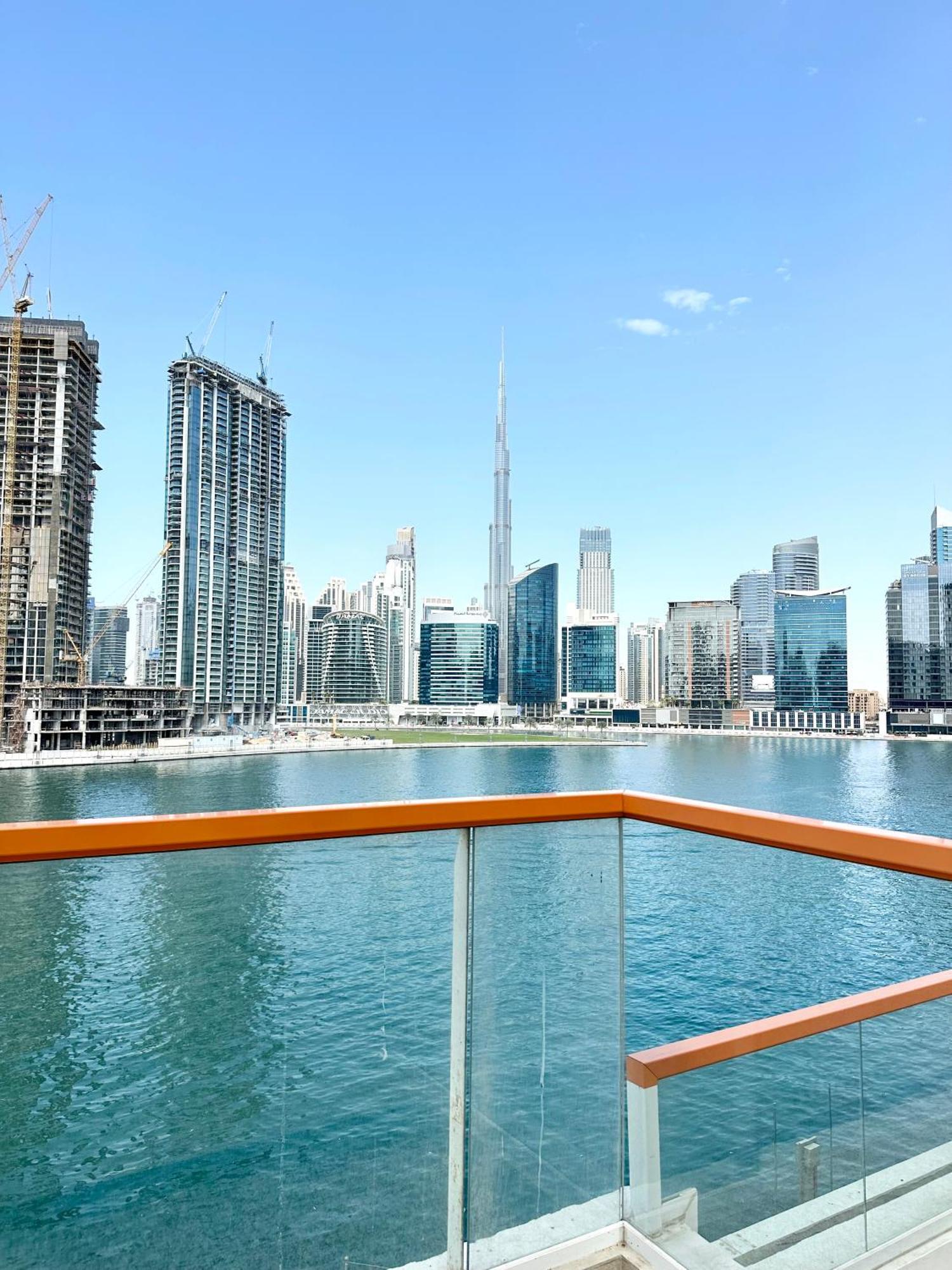 Millenium Binghatti Residences Business Bay- Stylish With Canal View Apartment Dubai