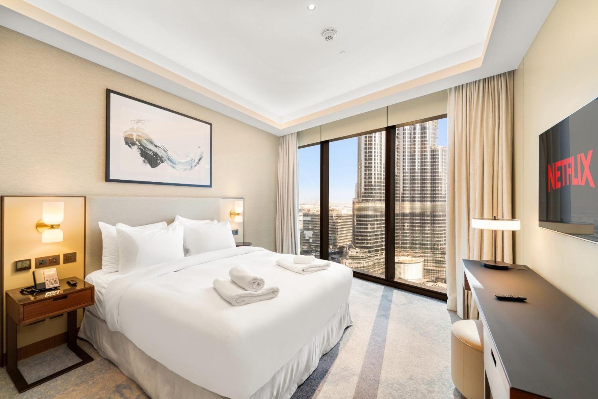 Apartment Vayk - Exceptional 3bd At Address Opera With Full Burj Khalifa Views Dubai