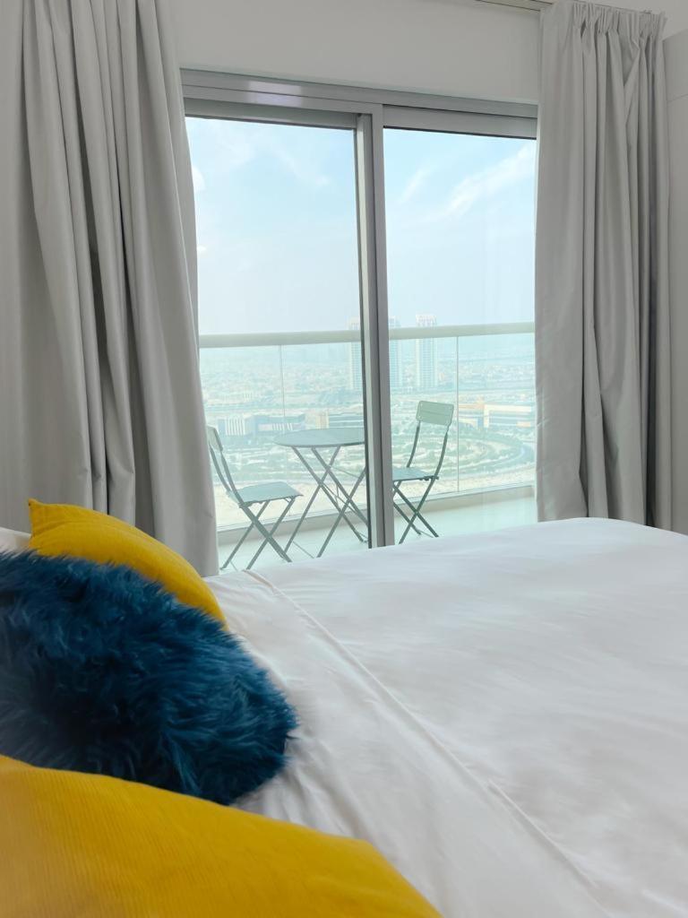 Fully Furnished Elegant Close By Science Park, Miracle Garden And Butterfly Garden Apartment Dubai