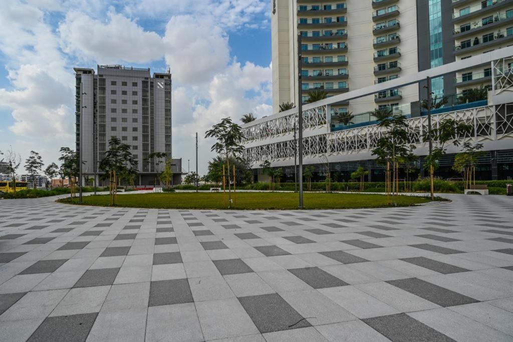 Fully Furnished Elegant Close By Science Park, Miracle Garden And Butterfly Garden