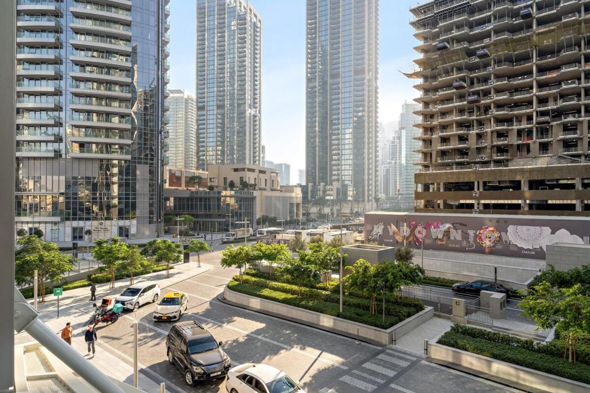 First Class 1br Iconic Luxury Dubai