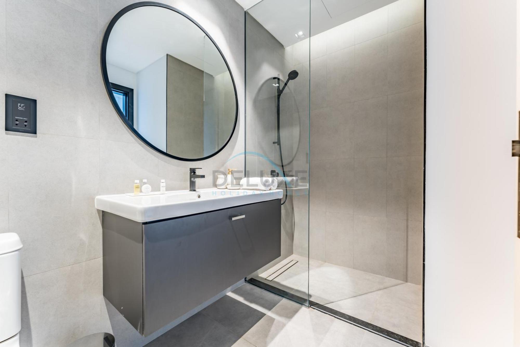 Elegant Next To Water Canal, 15 Northside Tower 1, Business Bay By Deluxe Homes Apartment