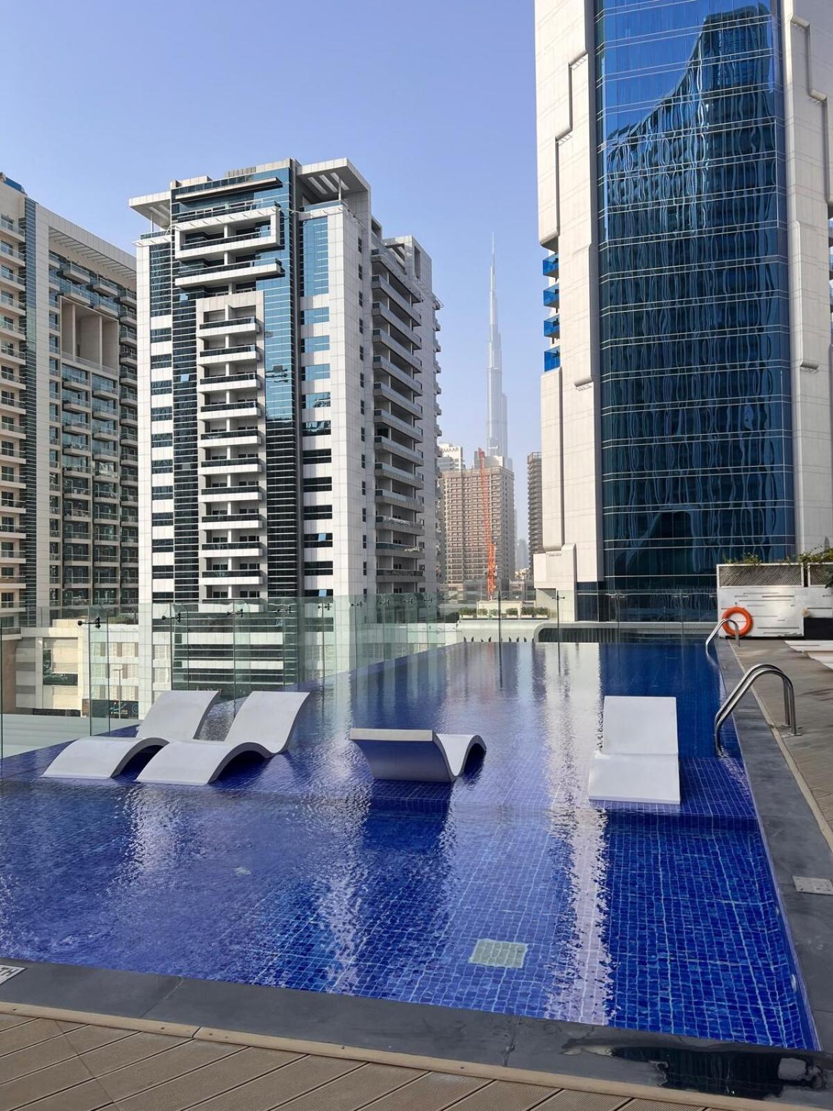 Downtown -luxury & Comfort Apartment Dubai