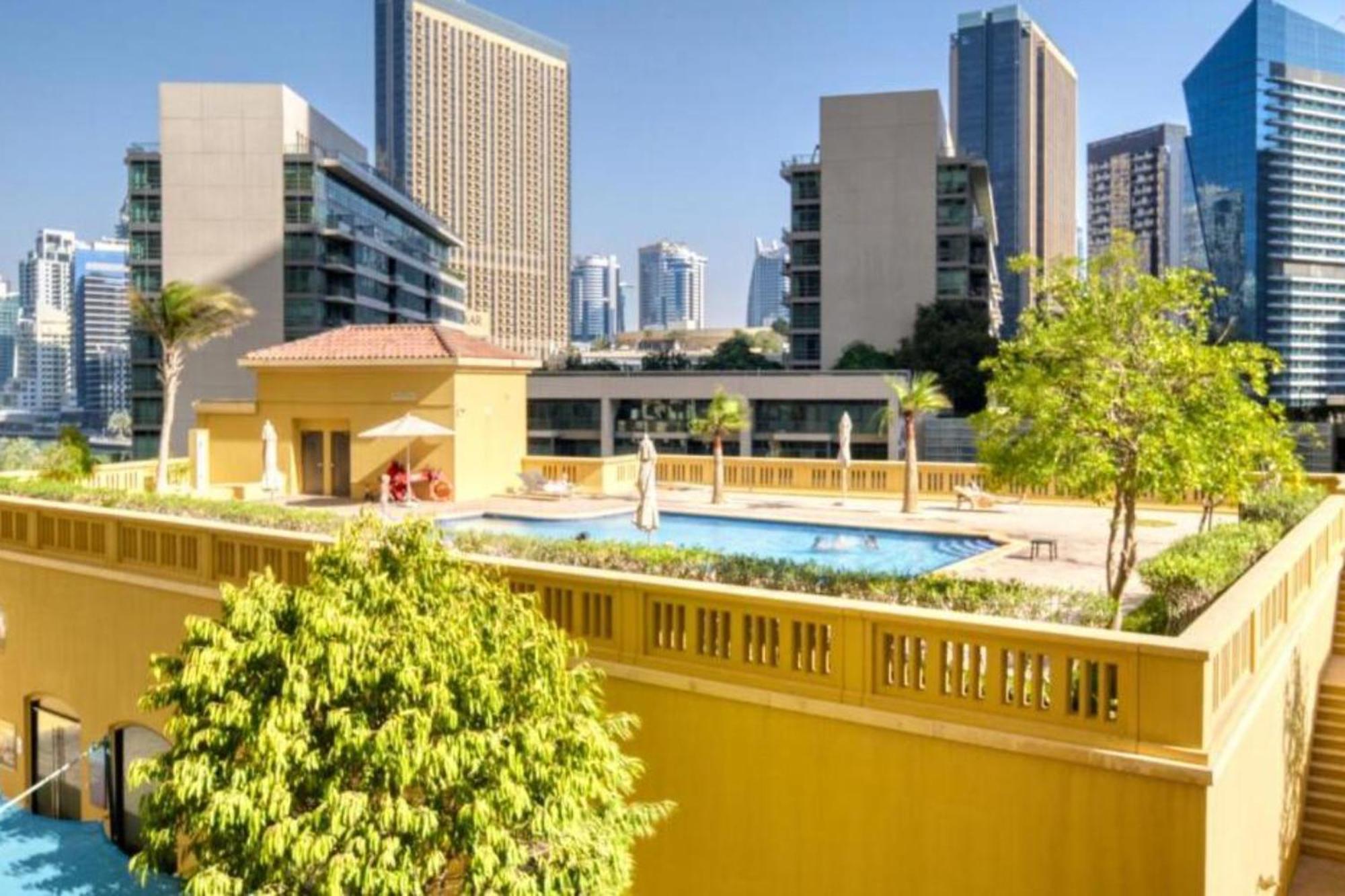 2br In Jbr, The Walk Apartment