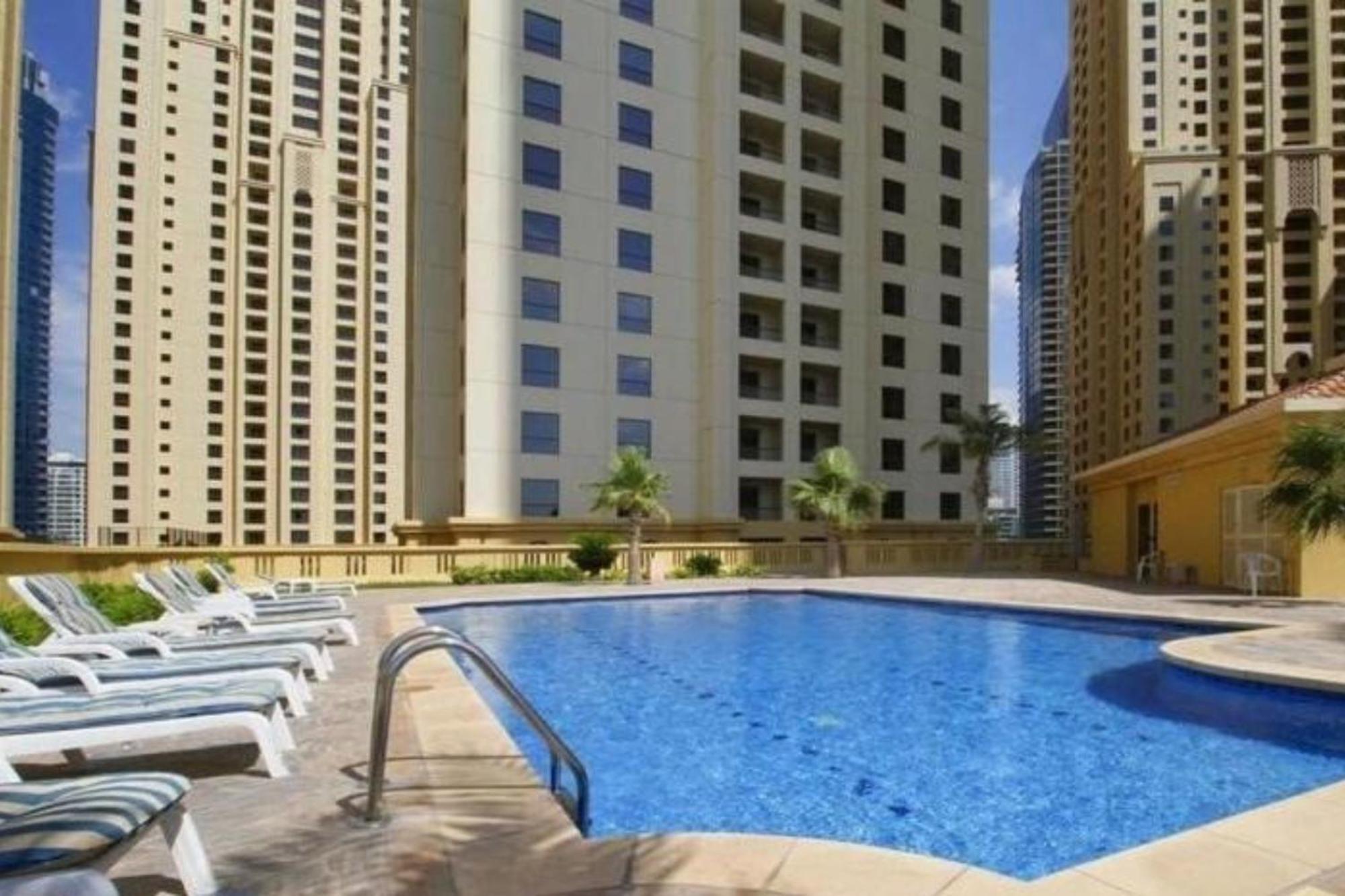 2br In Jbr, The Walk Apartment *