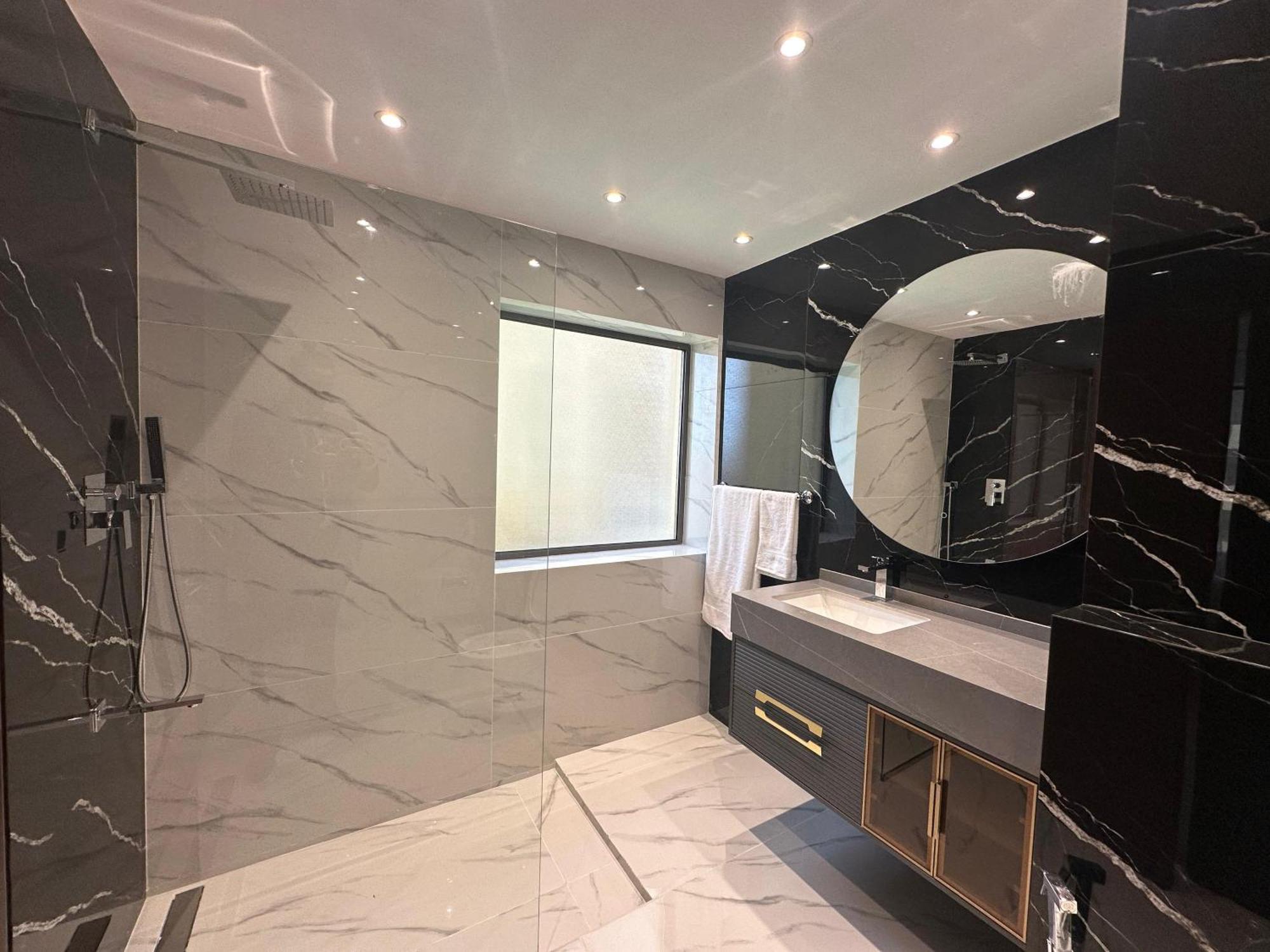 2br In Jbr, The Walk Apartment *