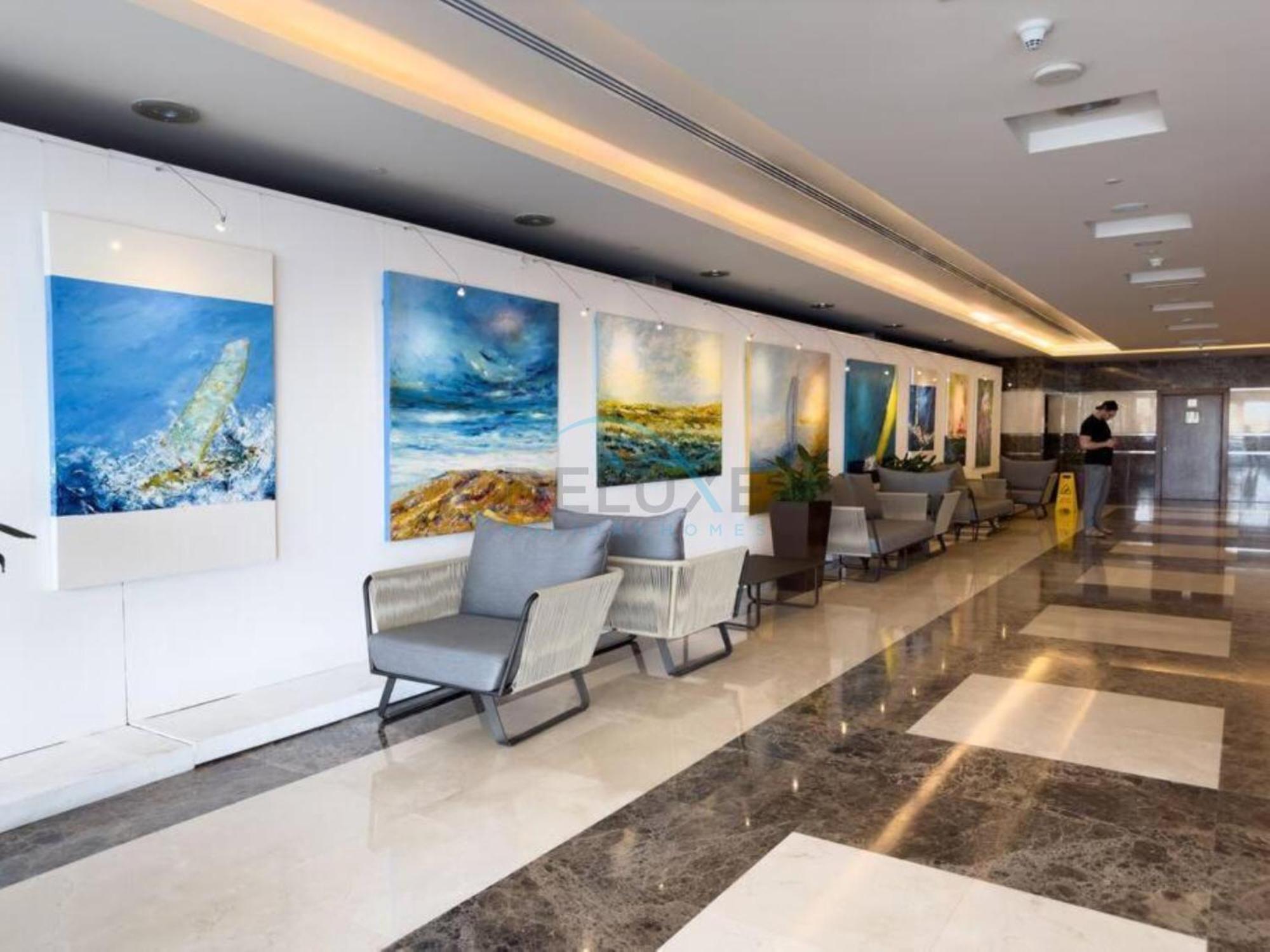 Refurbished 1br High * Dubai