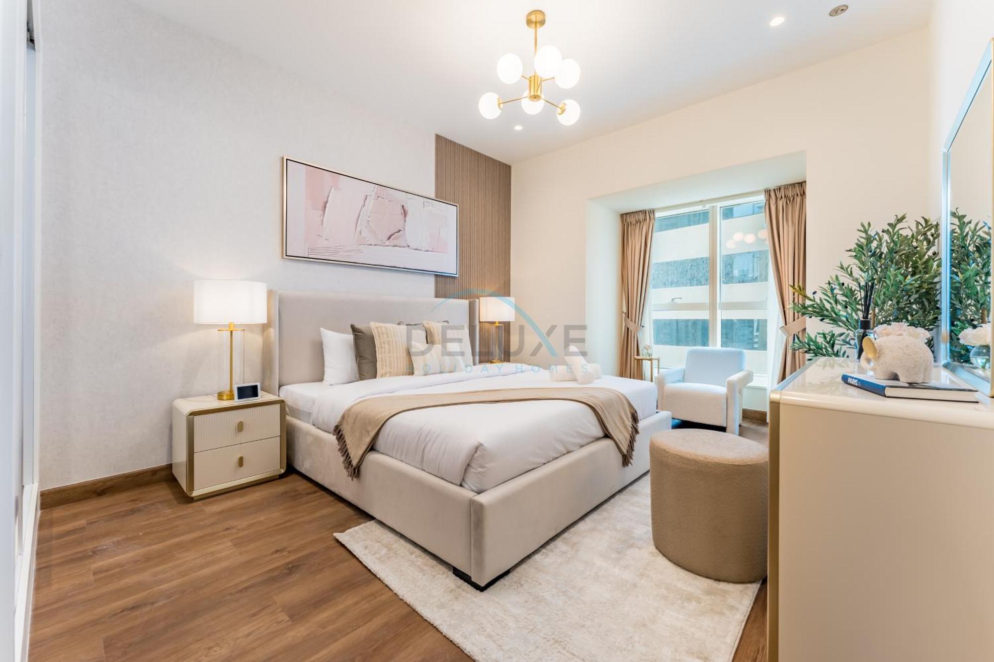 Refurbished 1br High Apartment *