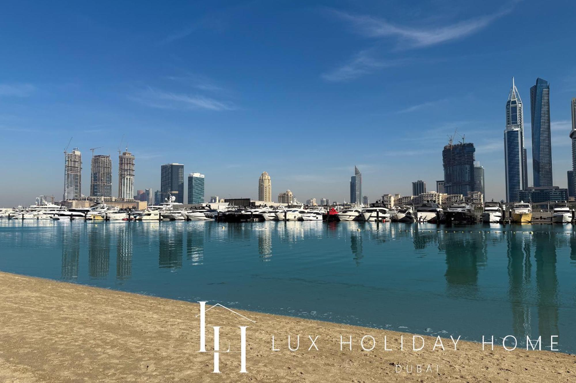 Lux The Luxury Sunrise Beachfront 1 Apartment Dubai