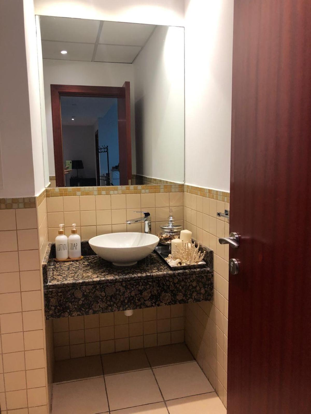 Homestay Sansa Jbr *