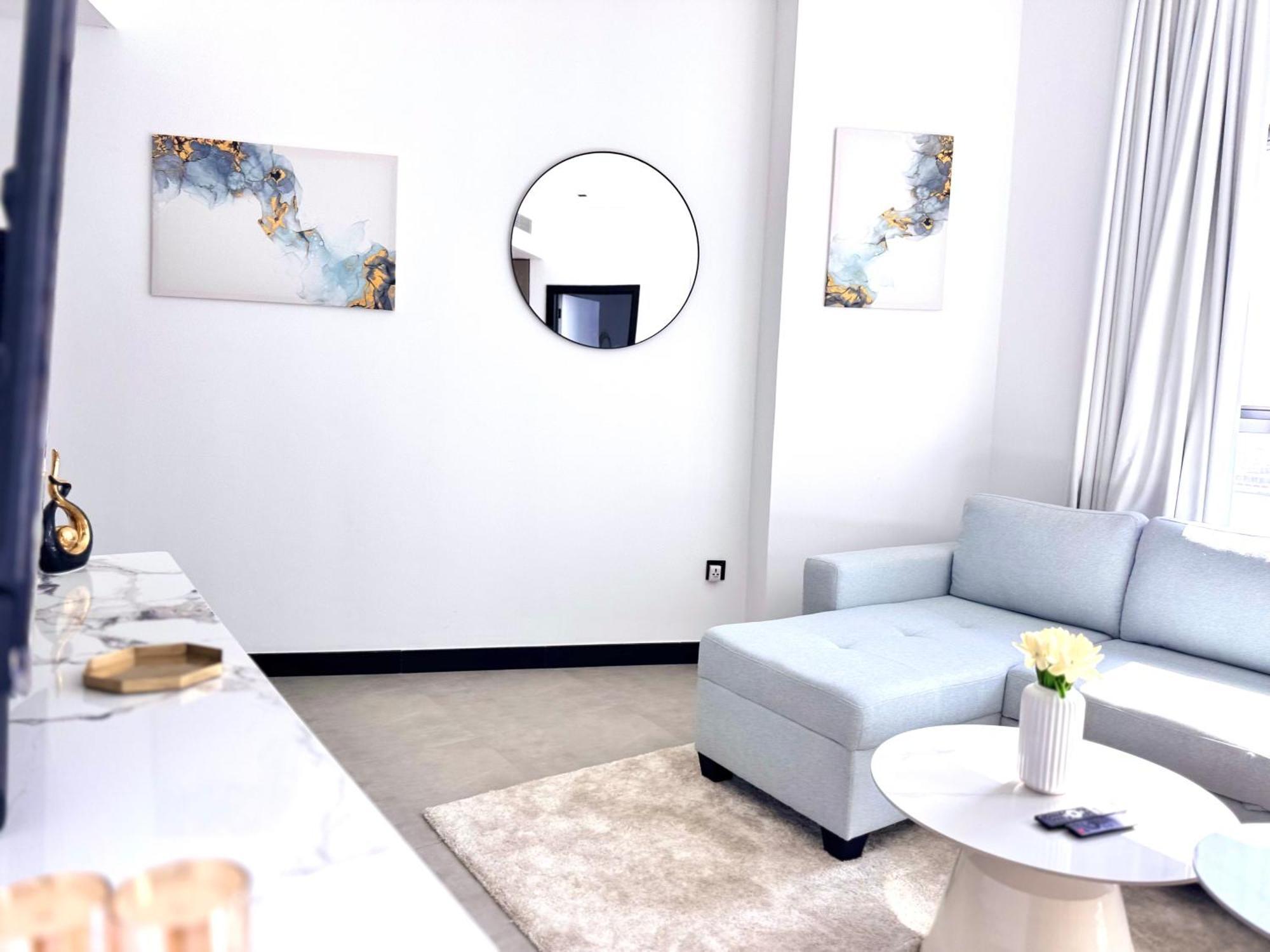 Luxury With Burj Khalifa View, Balcony Netflix Wehome Premium Apartment *