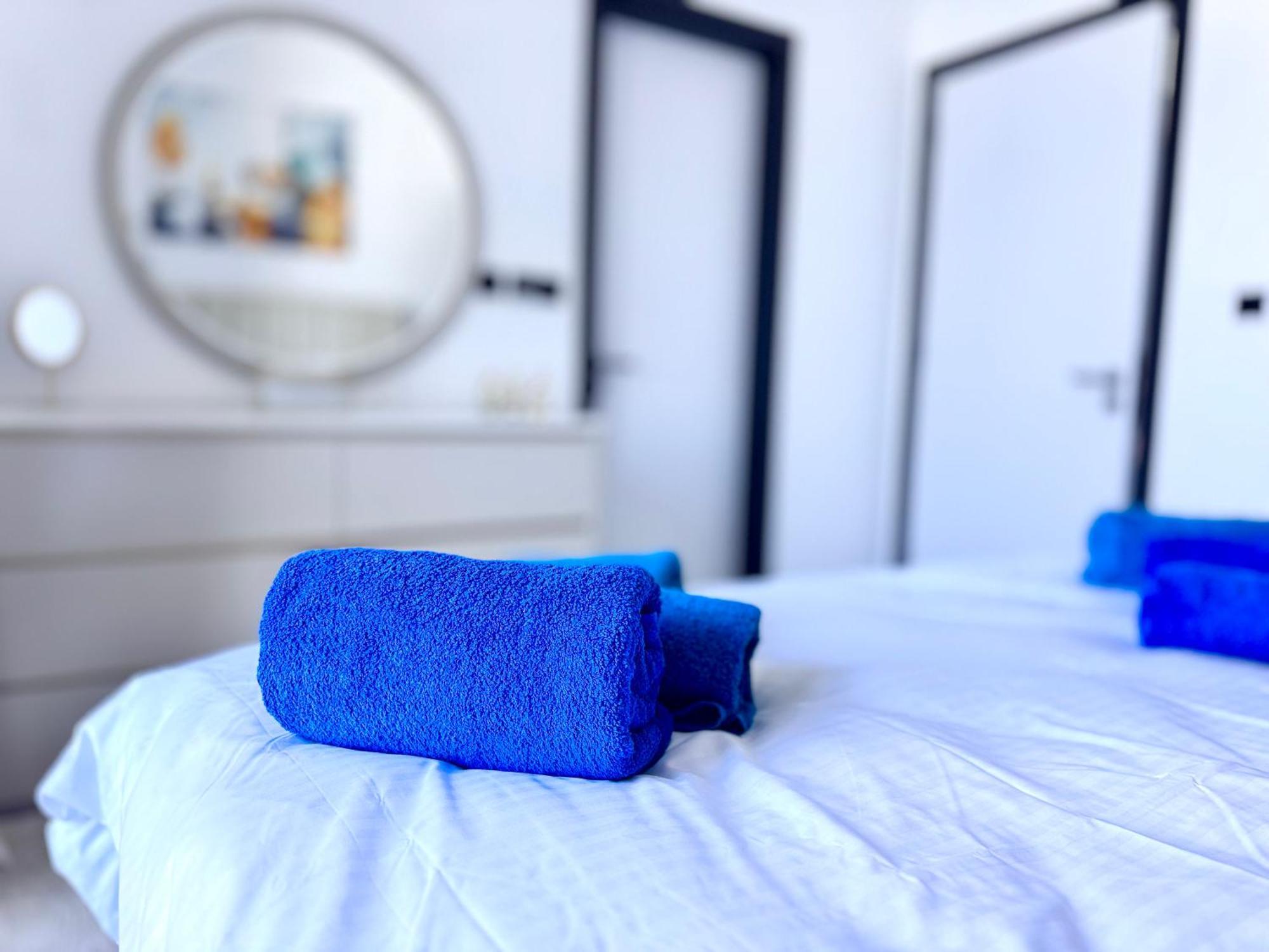Apartment Luxury With Burj Khalifa View, Balcony Netflix Wehome Premium Dubai