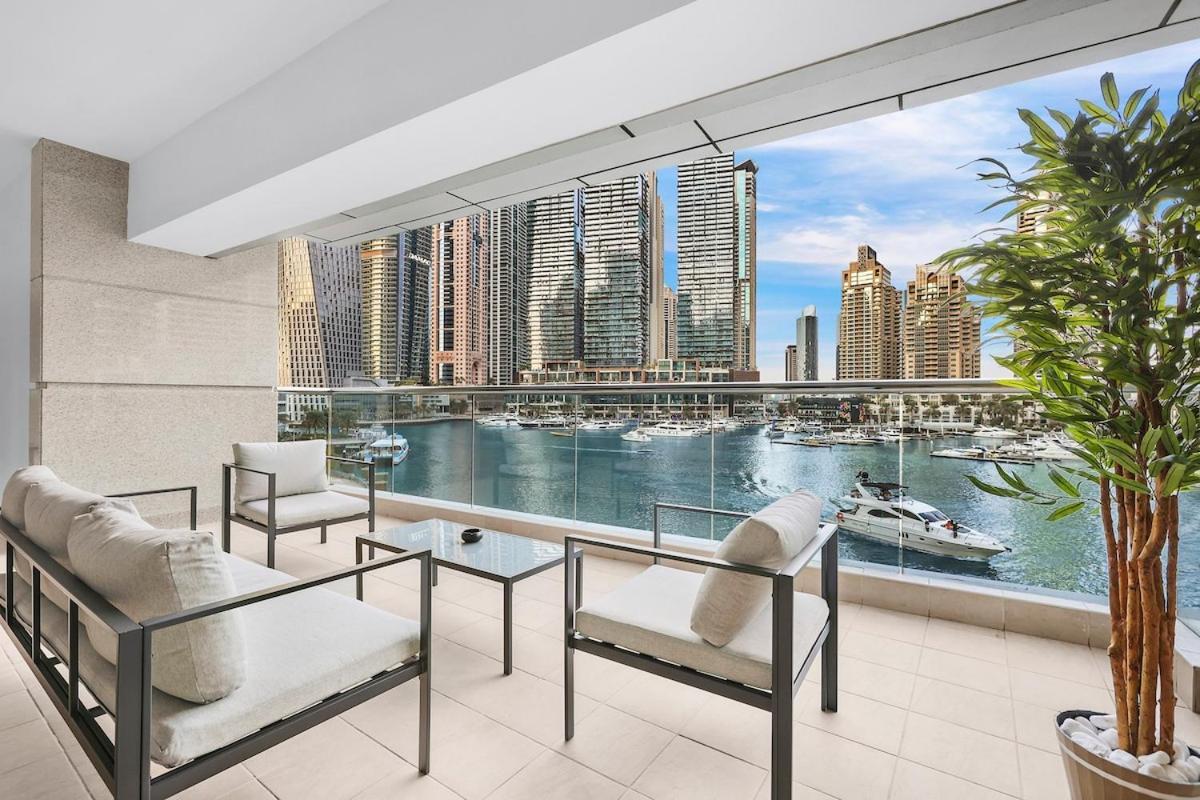 Apartment First Class 1br Inviting Marina Views Dubai