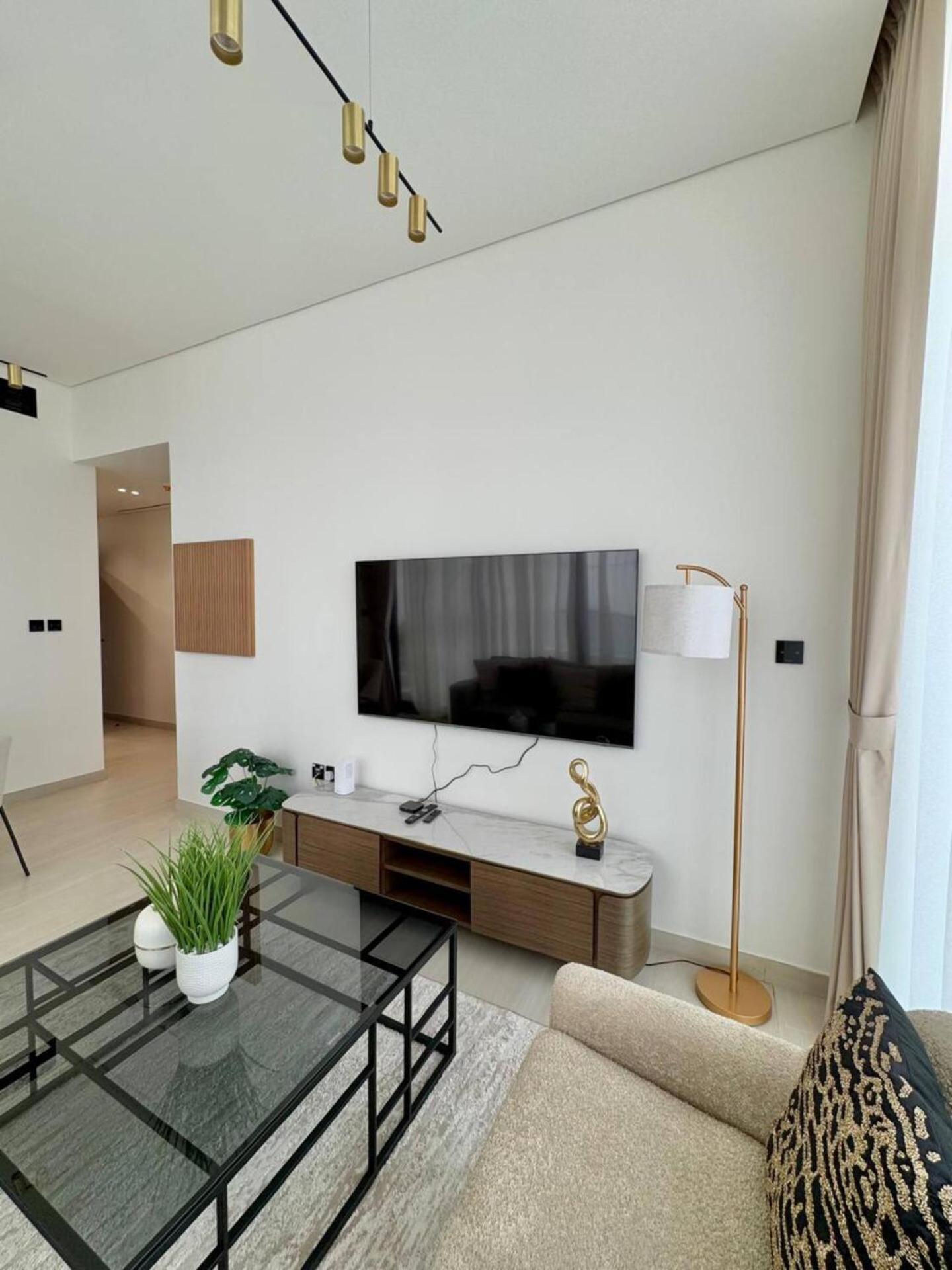 Apartment Luxurious 2br With Private Pool In Jvc Dubai