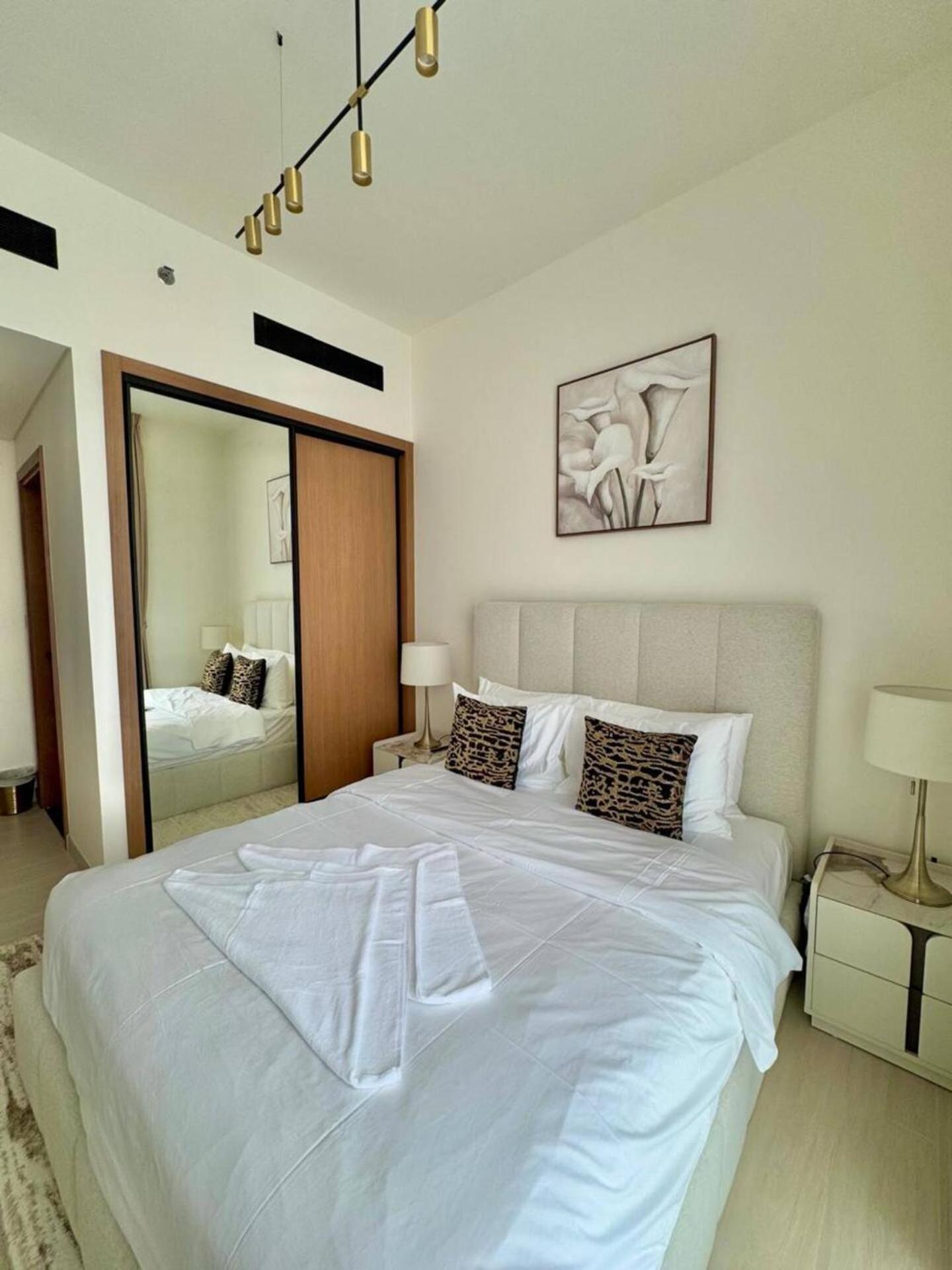 Luxurious 2br With Private Pool In Jvc