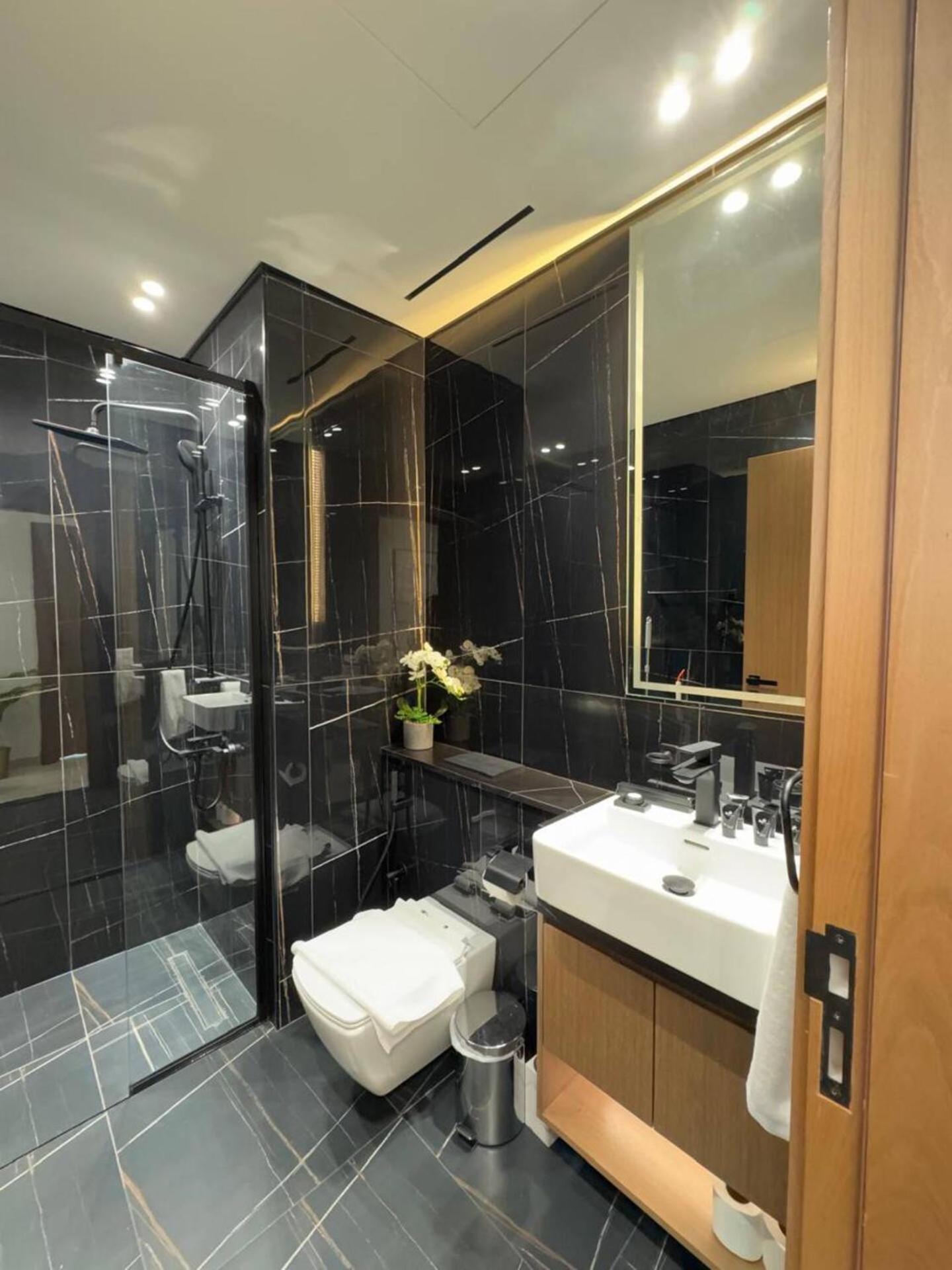 Apartment Luxurious 2br With Private Pool In Jvc Dubai