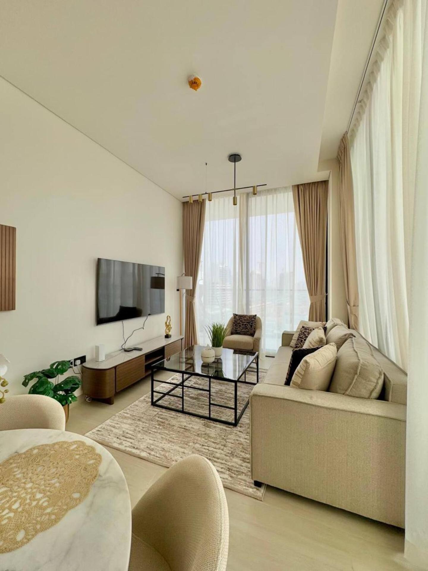 Apartment Luxurious 2br With Private Pool In Jvc Dubai